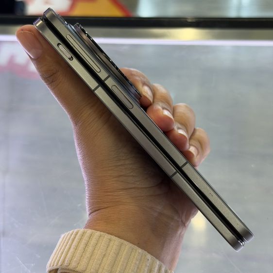 Oppo Find N3 สีดำ(Classic Black) เครื่องศูนย์ สภาพสวยมาก จอ7.82นิ้ว แรม12รอม512 Snap8 Gen2 กล้อง64ล้าน(3ตัว)🥰🥰 รูปที่ 9
