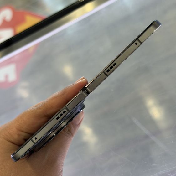 Oppo Find N3 สีดำ(Classic Black) เครื่องศูนย์ สภาพสวยมาก จอ7.82นิ้ว แรม12รอม512 Snap8 Gen2 กล้อง64ล้าน(3ตัว)🥰🥰 รูปที่ 4