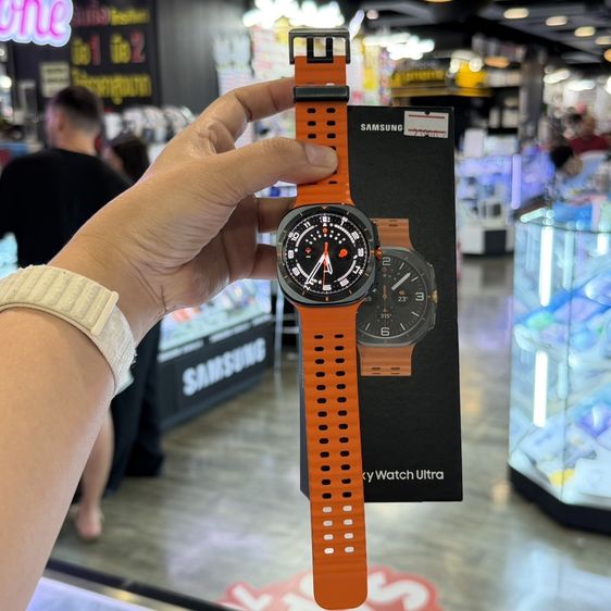 Galaxy Watch Ultra 2025 สี Titanium Gray เครื่องศูนย์ Cellular+GPS สภาพสวยมากๆ ขนาด47mm. สมาร์ทวอทช์ฟังชั่นครบ ครบยกกล่อง🥰🥰