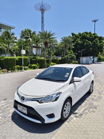 Toyota Vios 2015 1.5 J Sedan เบนซิน ไม่ติดแก๊ส เกียร์อัตโนมัติ ขาว รูปที่ 3