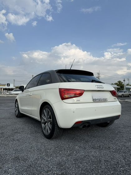 Audi รุ่นอื่นๆ 2012 รุ่นย่อยอื่นๆ Sedan เบนซิน ไม่ติดแก๊ส เกียร์อัตโนมัติ ขาว รูปที่ 4