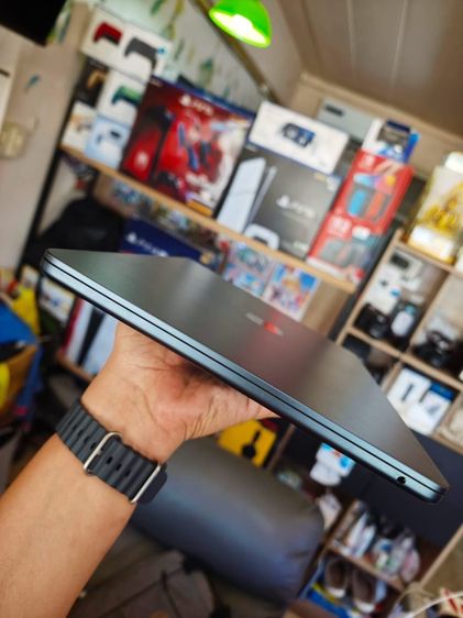 - MacBook Air 13 : M4 chip 10C CPU/8C GPU/16GB/256GB Midnight (2025) รูปที่ 9