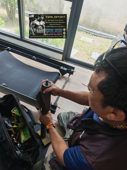 ช่างเปลี่ยนพื้นกระดานลู่วิ่งไฟฟ้าIrontec galaxy ช่างซ่อมลู่วิ่งไฟฟ้าวัชรพล ซ่อมได้ทุกรุ่น ทุกยี่ห้อ ทุกอาการ บริการถึงบ้านท่านทั่วไทย รูปที่ 7