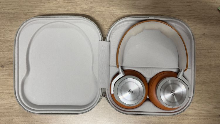 Bang & Olufsen Bang Olufsen Beoplay HX - Over Ear Headphones สี Timber