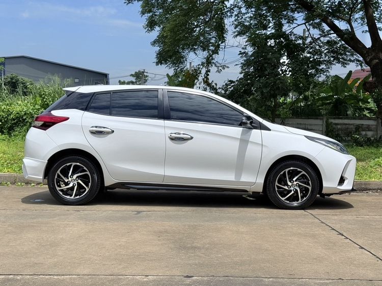 Toyota Yaris 2020 1.2 Sport Sedan ดีเซล เกียร์อัตโนมัติ ขาว รูปที่ 3