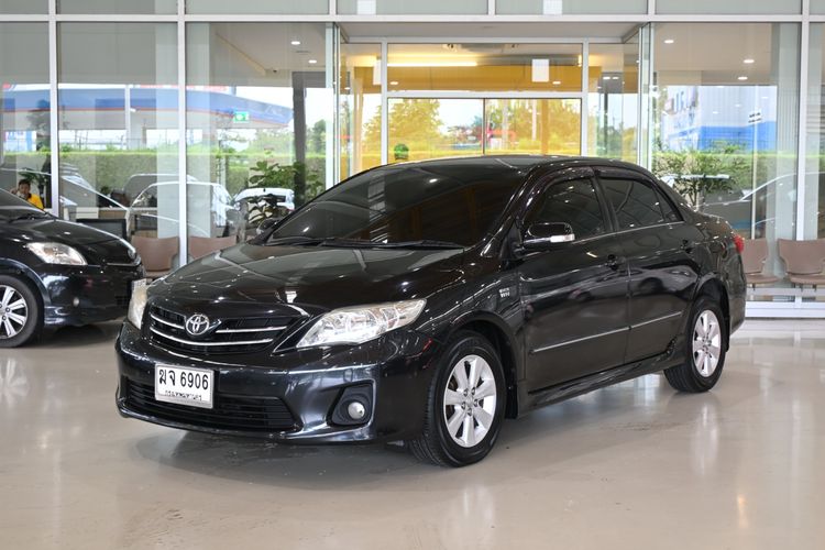 รถ Toyota Altis 1.6 E สี ดำ