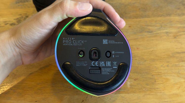 Razer Pro Click V2 - Vertical Mouse รูปที่ 5