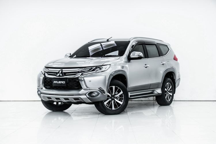 รถ Mitsubishi Pajero Sport 2.4 GT Premium 4WD สี เทา