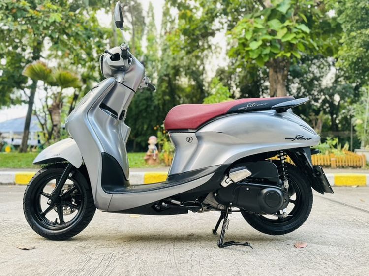 ปี2024 Grand Filano Hybrid Top abs รีโมท รับแลกเทิน เล่มชุดโอนครบครับ รูปที่ 2