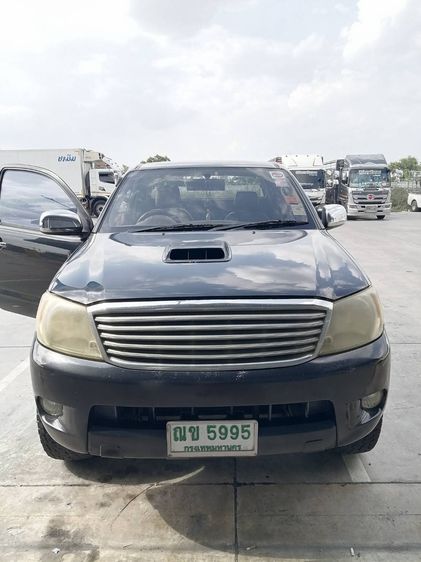 รถ Toyota Hilux Vigo 3.0 Prerunner E สี ดำ