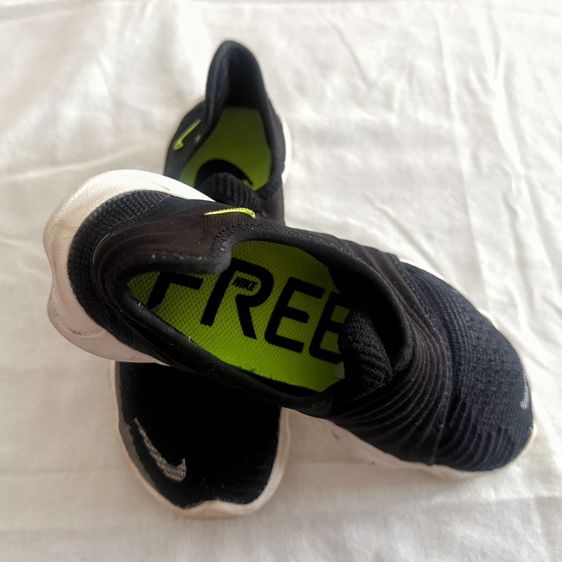 รองเท้าผ้าใบ ผ้า UK 4.5 | EU 37 1/3 | US 6 ดำ Nike Free RN Flyinit 3.0 มือสอง