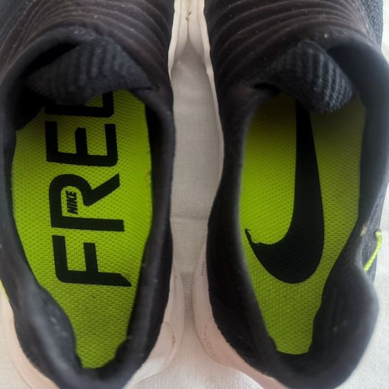 Nike Free RN Flyinit 3.0 มือสอง รูปที่ 4
