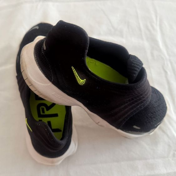 Nike Free RN Flyinit 3.0 มือสอง รูปที่ 2