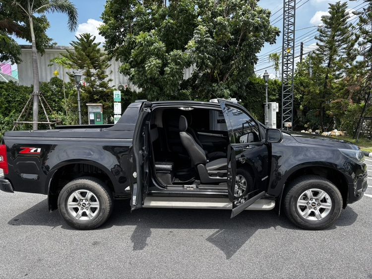 Chevrolet Colorado 2017 2.5 LT Z71 Pickup ดีเซล เกียร์ธรรมดา ดำ รูปที่ 3