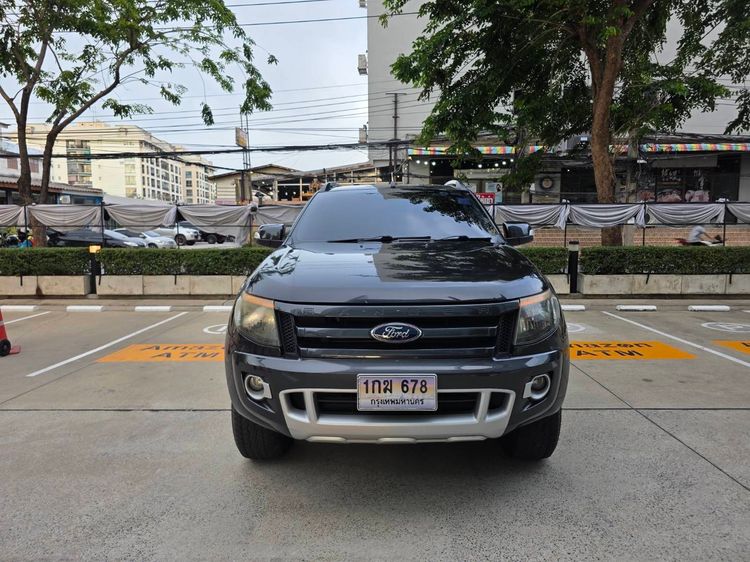 รถ Ford Ranger 2.2 Wildtrak 4WD สี ดำ