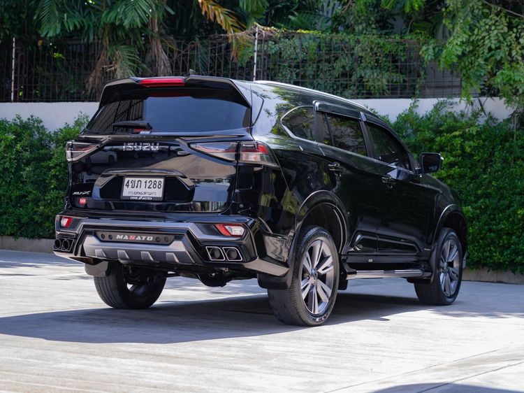Isuzu MU-X 2023 1.9 Elegant 2WD Utility-car ดีเซล ไม่ติดแก๊ส เกียร์อัตโนมัติ ดำ รูปที่ 4