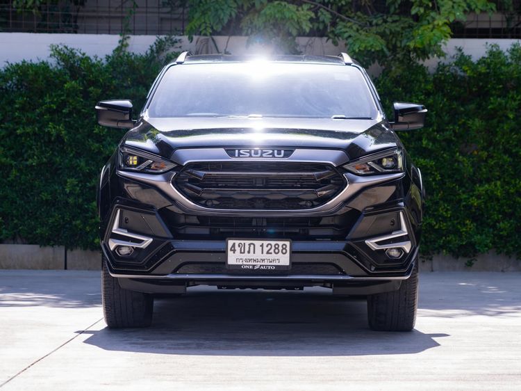 Isuzu MU-X 2023 1.9 Elegant 2WD Utility-car ดีเซล ไม่ติดแก๊ส เกียร์อัตโนมัติ ดำ รูปที่ 2