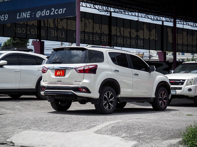 Isuzu MU-X 2019 1.9 The Onyx Utility-car ดีเซล ไม่ติดแก๊ส เกียร์อัตโนมัติ ขาว รูปที่ 3