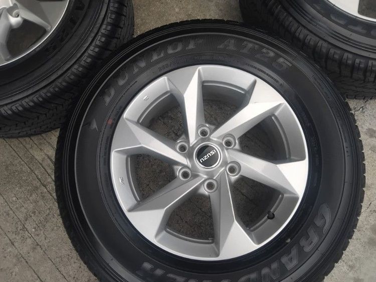 17" แม็ก ISUZU ป้ายแดงพร้อมยาง Dunlop ปี 26