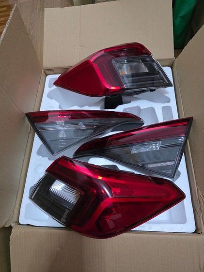 ไฟท้าย civic fe rs 2021