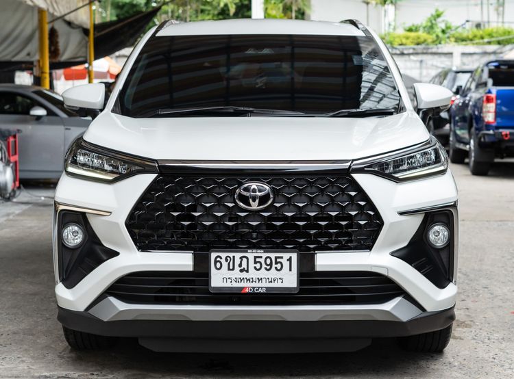 Toyota Veloz 2025 1.5 Premium Utility-car เบนซิน ไม่ติดแก๊ส เกียร์อัตโนมัติ ขาว