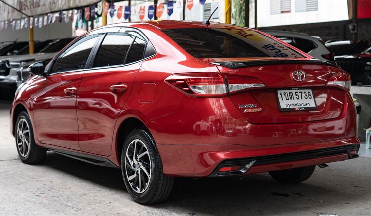 Toyota Yaris ATIV 2020 1.2 Sport Sedan เบนซิน ไม่ติดแก๊ส เกียร์อัตโนมัติ แดง รูปที่ 3