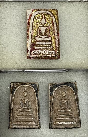 พระเครื่องต่างๆ จัดเซท 3 องค์ 200 บาท