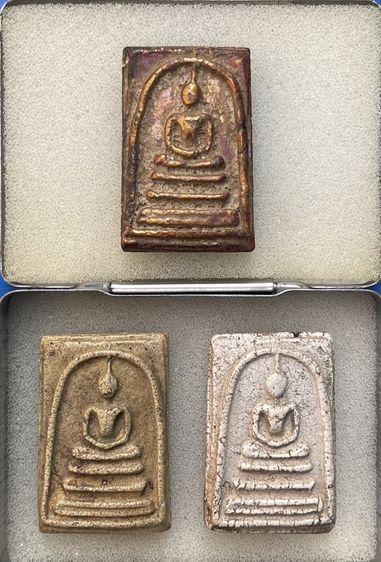 พระเครื่องต่างๆ เซท 3 องค์ 200 บาท รูปที่ 3