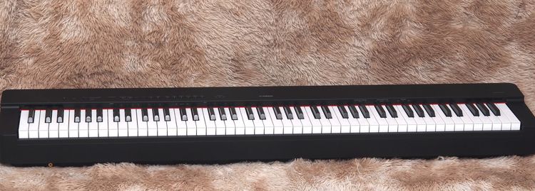 ขายเปียโนไฟฟ้า YAMAHA P-225 ปี 2024