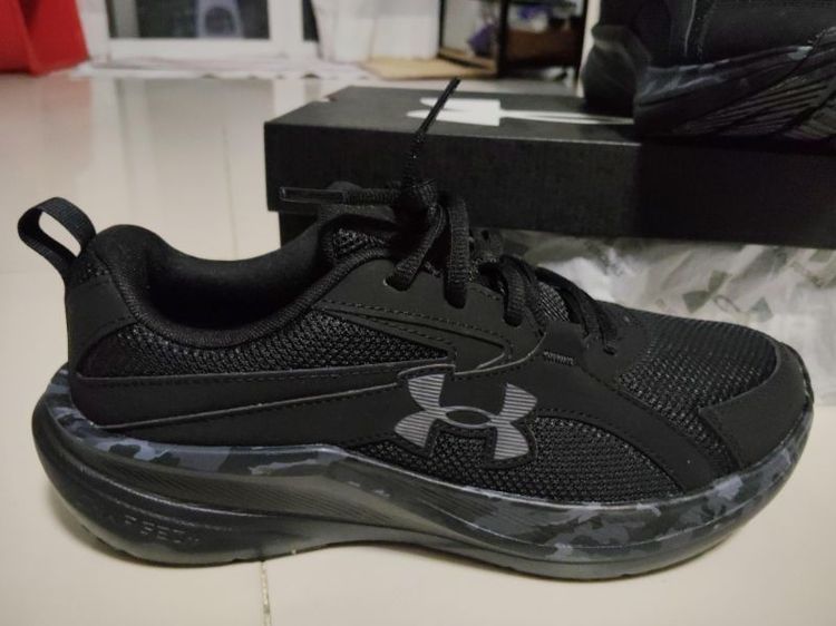 รองเท้า under armour
