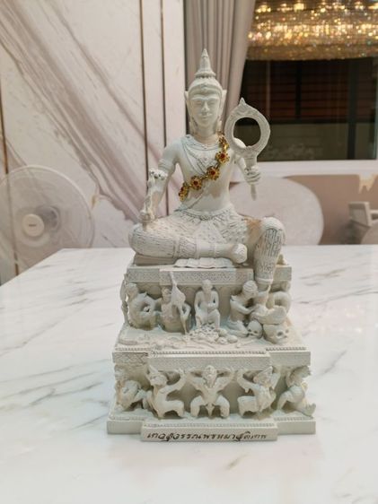 องค์บูชาเทวสุวรรณพรหมาสูติเทพ (ท้าวเวสสุวรรณ ปางพรหมาสูติเทพ) วัดจุฬามณี