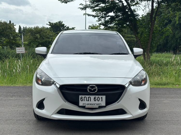 Mazda Mazda 2 2017 1.5 XD Sedan ดีเซล ไม่ติดแก๊ส เกียร์อัตโนมัติ ขาว