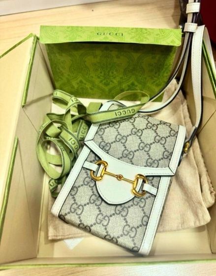 GUCCI Mini Horsebit Crossbody ใช้แค่ 2 ครั้ง สภาพ 99% ครบกล่อง พร้อมรับได้เลย