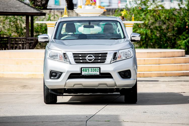 Nissan Navara 2020 2.5 E Pickup ดีเซล เกียร์ธรรมดา เทา รูปที่ 2