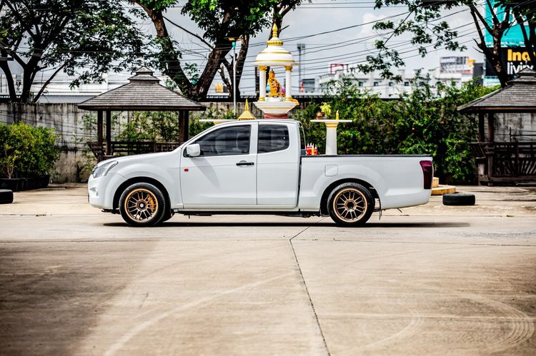 Isuzu D-MAX 2015 1.9 S Pickup ดีเซล เกียร์ธรรมดา ขาว รูปที่ 4