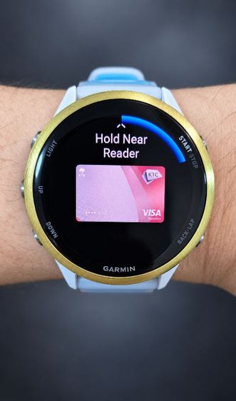 เขียว Garmin Forerunner 570