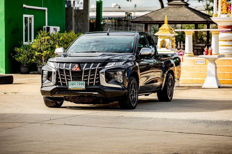 MITSUBISHI TRITON 2.4 GT  Opencab เกียร์ Auto สีดำ ปี 2019 สวยมีทรง  2ฒภ2986