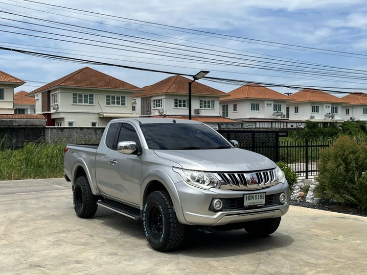 Mitsubishi Triton 2015 2.4 GLX Plus Pickup เบนซิน ไม่ติดแก๊ส เกียร์อัตโนมัติ บรอนซ์เงิน รูปที่ 3