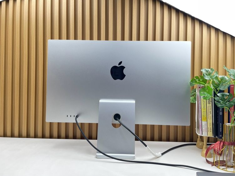 Studio Display 27-inch Retina 5K Stand Glass รูปที่ 5