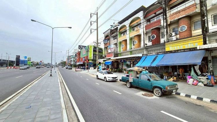 HOT DEAL ลดหั่นราคา หั่นรวดเดียว 3 ล้าน ที่ดินทำเลทองติดถนนสุขุมวิท-ชลบุรี โอกาสที่นักลงทุนต้องรีบคว้า รูปที่ 4