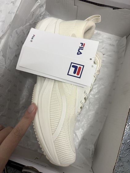 ขายรองเท้า fila tessa ไซส์ 39 ใส่ครั้งเดียว