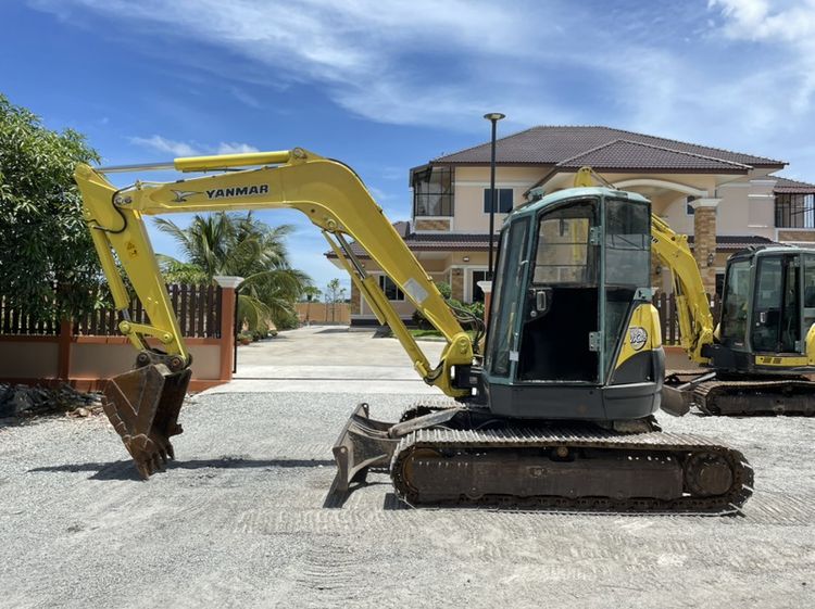 รถแบคโฮ YANMAR  รุ่น VIO80B ขนาด 8 ตัน รถเก่านอก