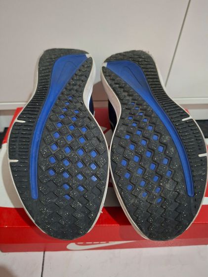 รองเท้าวิ่ง Nike Winflo 10 รูปที่ 4