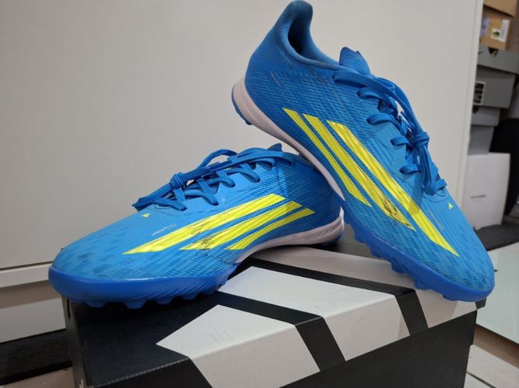 รองเท้าฟุตบอลร้อยปุ่ม F50 LEAGUE Turf  สีน้ำเงิน 270 cm. รูปที่ 4