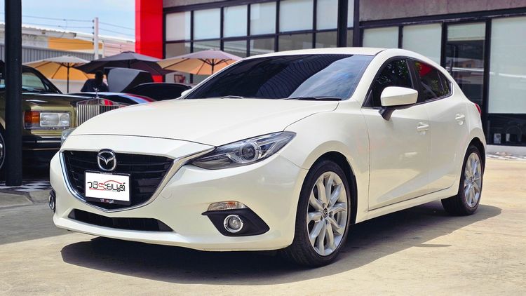2015 Mazda 3 2.0 (ปี 14-18) S Sports Hatchback