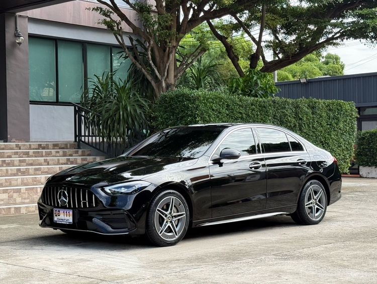 Mercedes-Benz C-Class 2024 C350e Sedan ปลั๊กอินไฮบริด (PHEV) ไม่ติดแก๊ส เกียร์อัตโนมัติ ดำ รูปที่ 4
