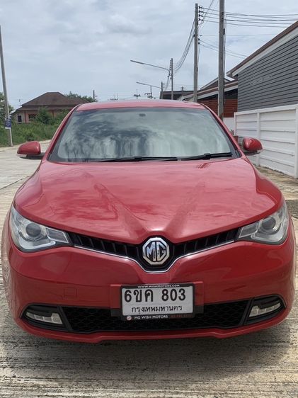 รถ MG MG5 1.5 X สี แดง