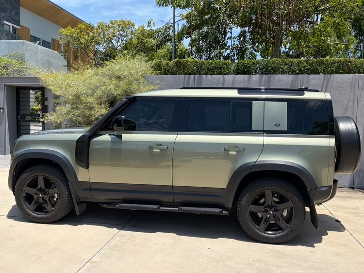 Land Rover