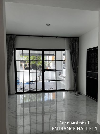 อื่นๆ มีบางส่วน สร้างเสร็จก่อน 2010 ขายบ้านเดี่ยว 2 ชั้น ลาดพร้าว 94  5 ห้องนอน 4 ห้องน้ำ  รูปที่ 4