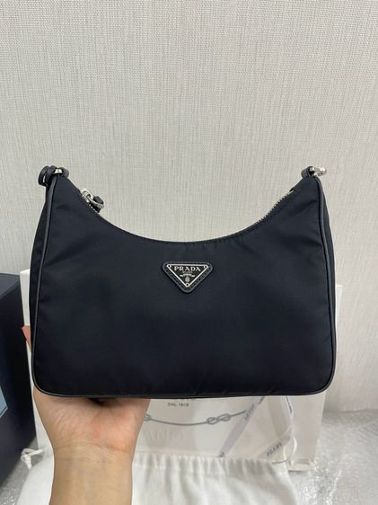 Prada Re Edition 2005 Nylon Shoulder Bag Black 1BH153 รูปที่ 2